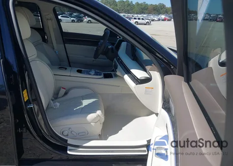 2024 Genesis G90 3.5T E-Sc Awd z USA, uszkodzony, nr VIN KMTFC4SD9RU041517